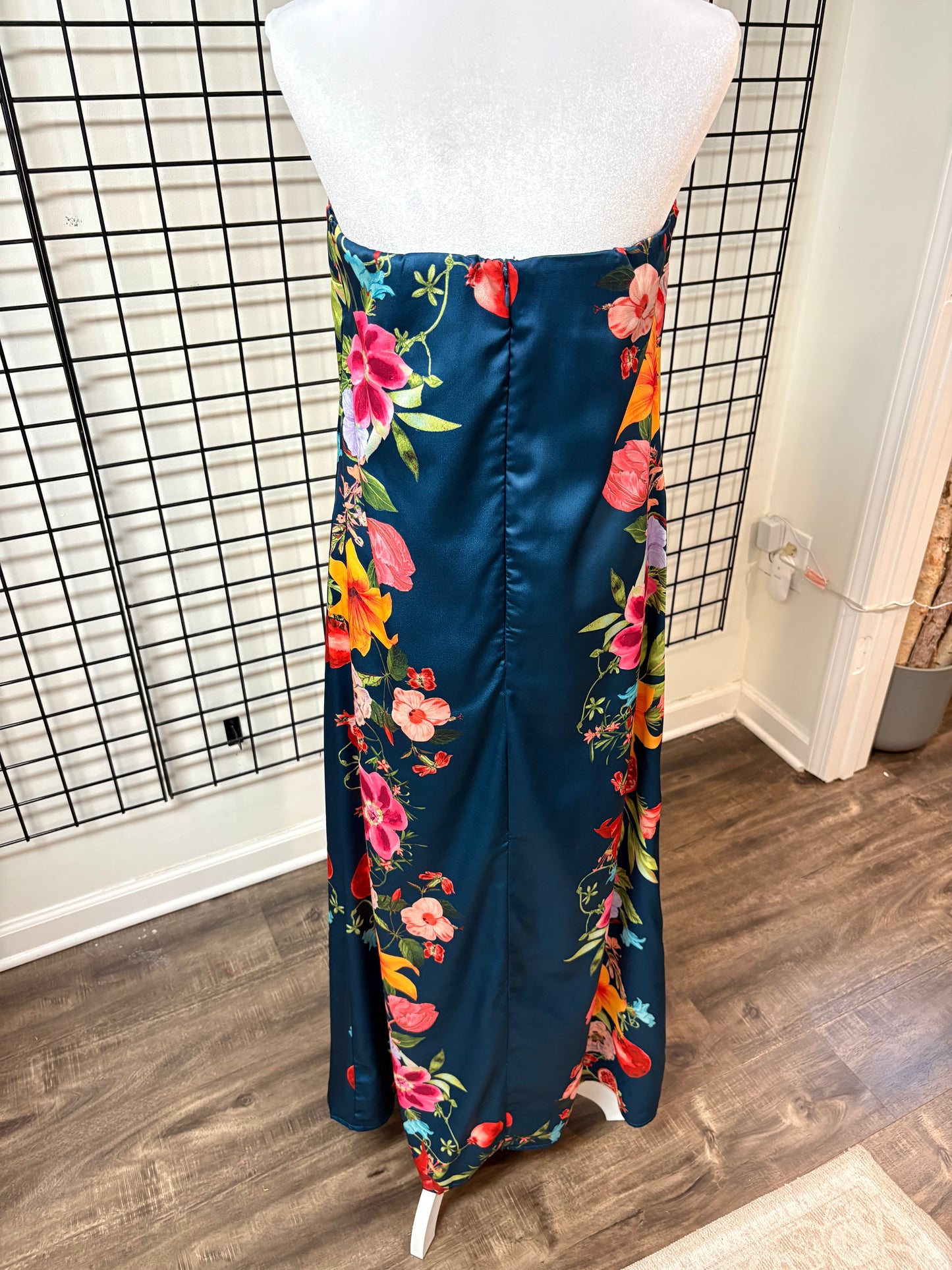 Jade Strapless Maxi Dress