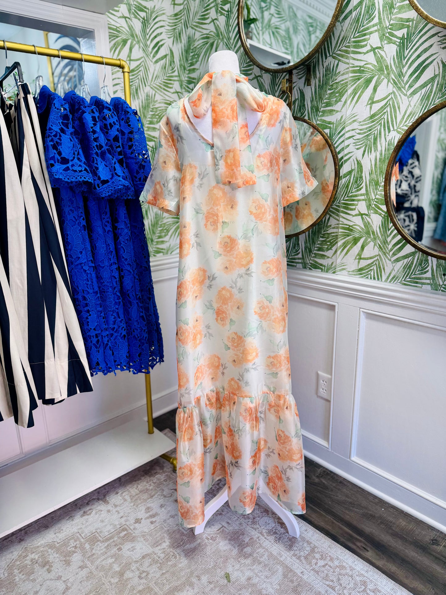 Isabell Tie-Back Dress
