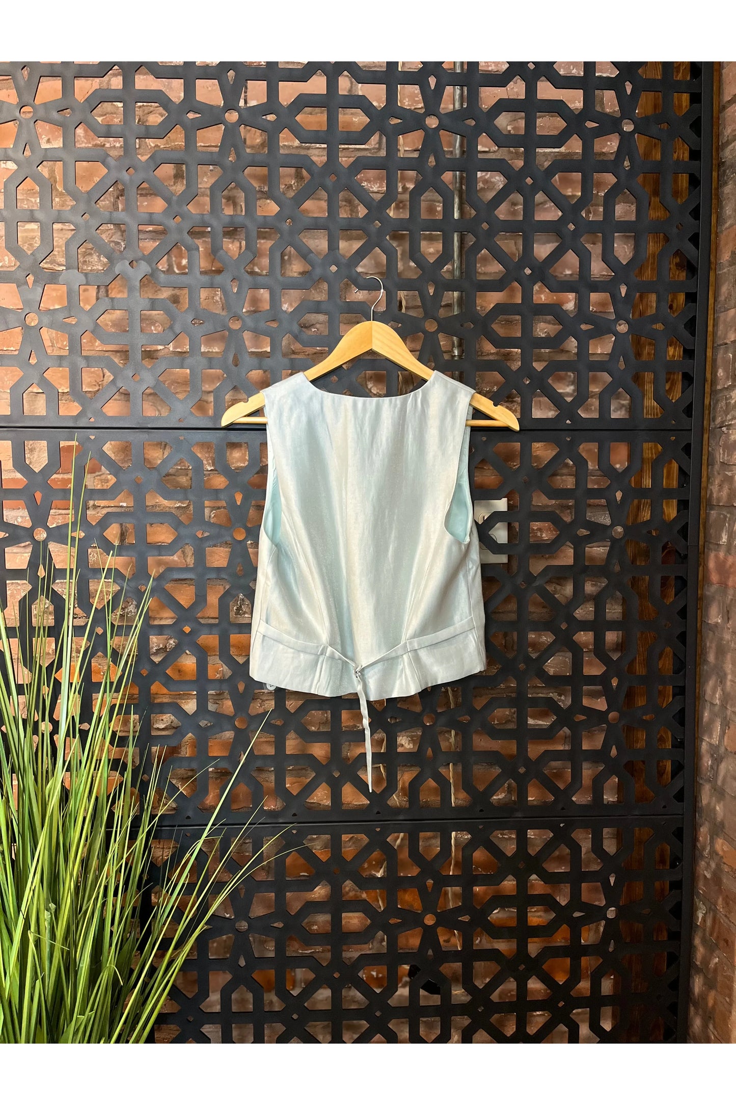 Mint V-neck Vest