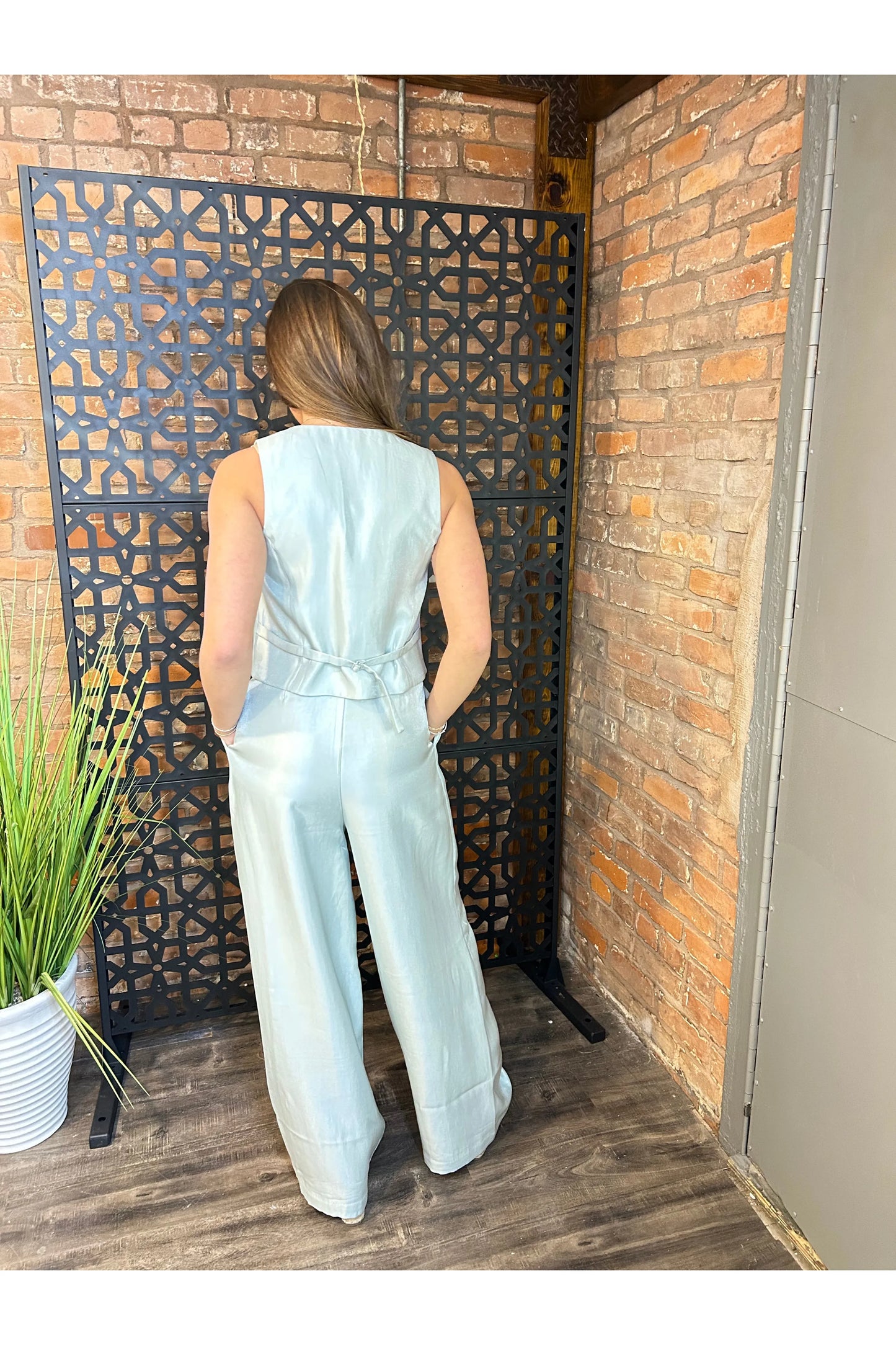 Mint V-neck Vest