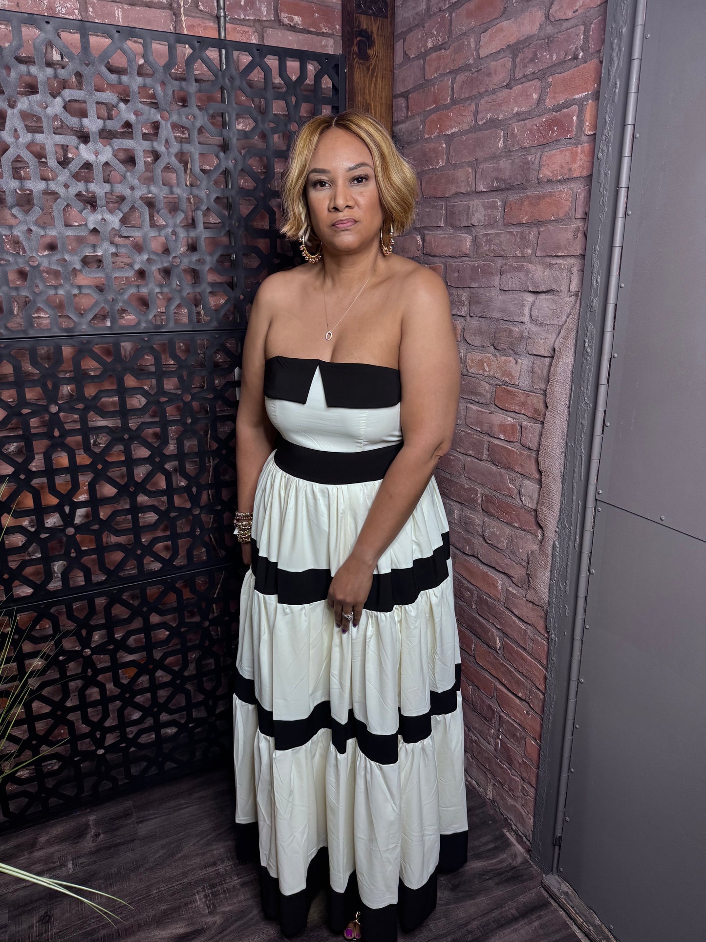 The Valerie White Striped Bowknot Dress