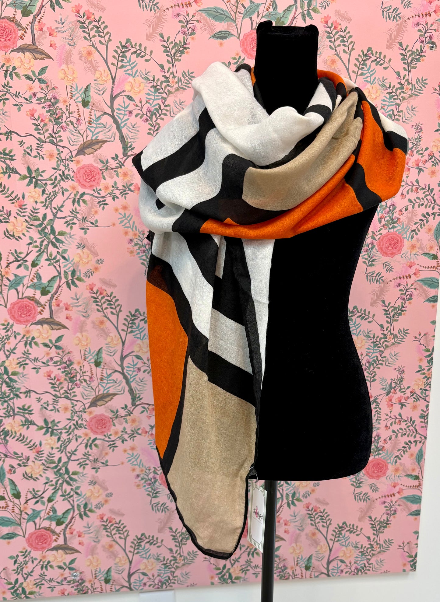 Geometric Oblong Scarf