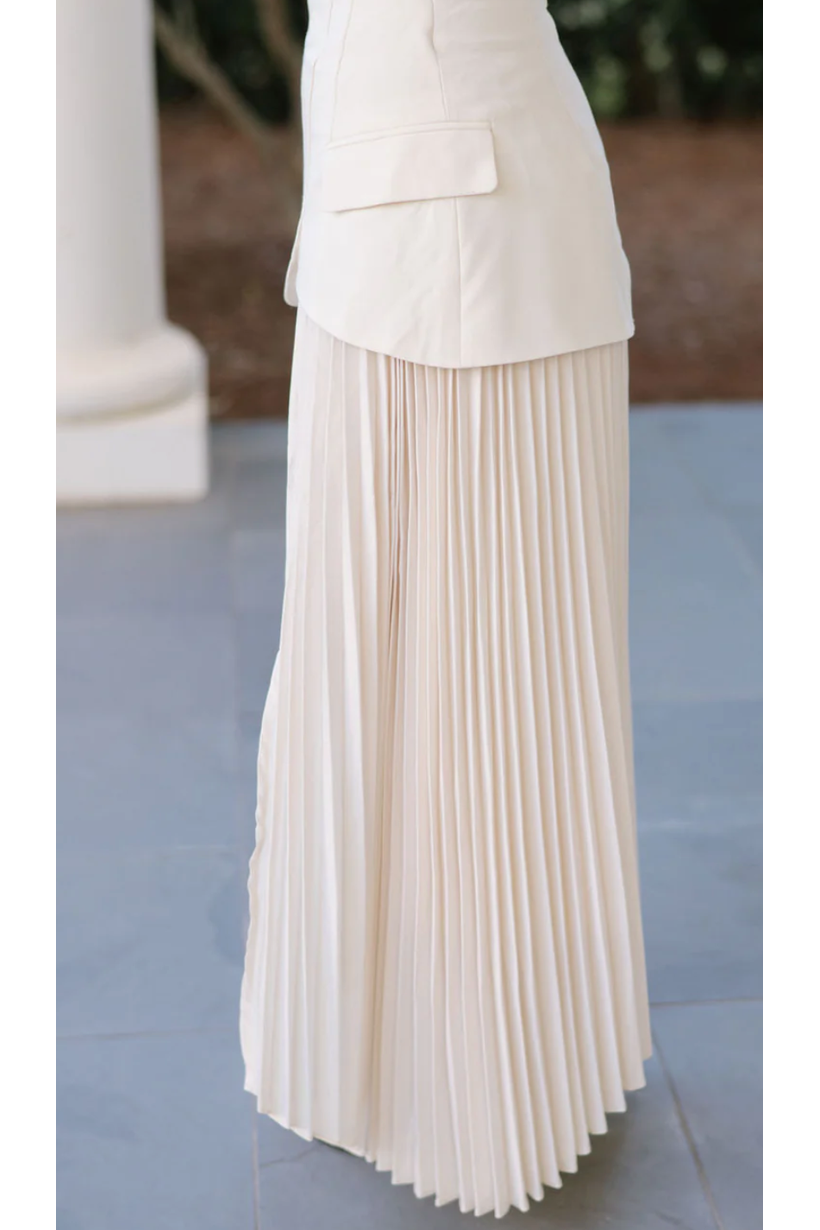 "Lana" Pleated Ivory Skirt
