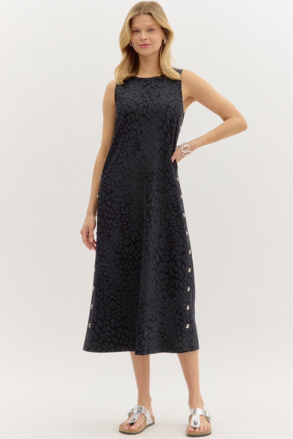 Knit Animal Print w/ Studs
