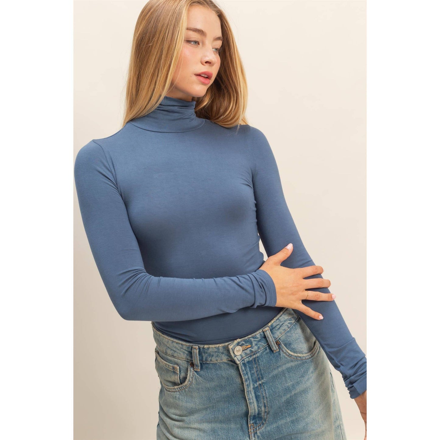Turtleneck Long Sleeve Fitted Top: TAFFY PINK