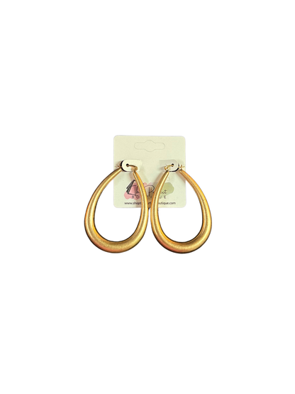 Oval Gold Hoop Earrings