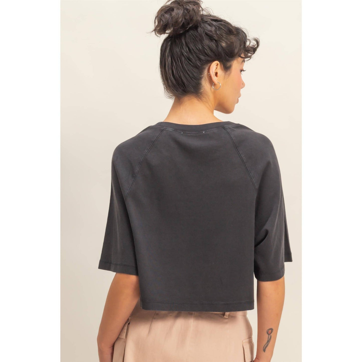 Short Sleeve Mineral Washed Cropped Tee: DARK TAUPE / S-M-L(2-2-2)