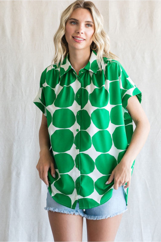 Big-dot pattern print collared button up top with cuffed short sleeves and ruched shoulders-kelly green