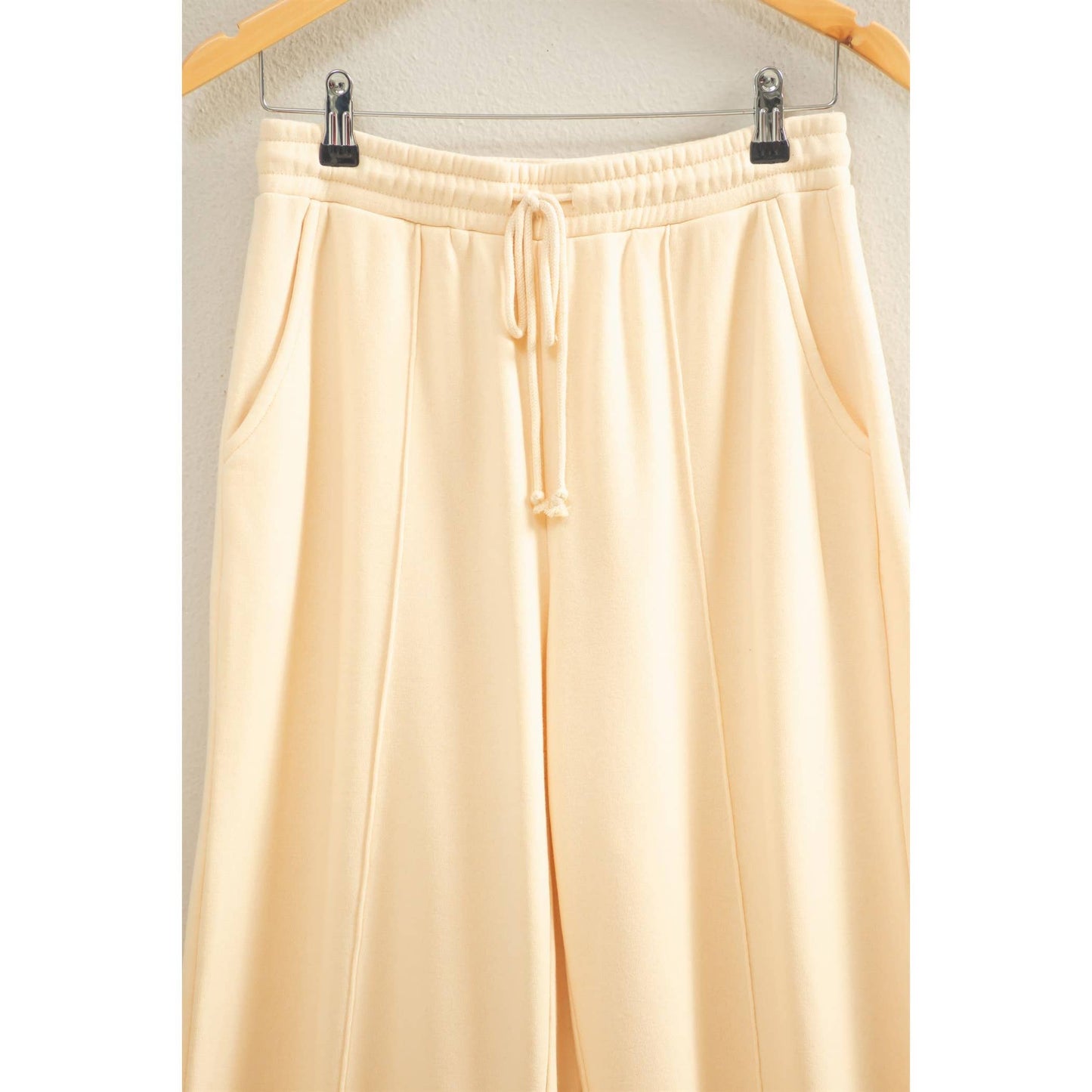 High-Waist Drawstring Pintuck Pants: ALPACA / S-M-L(2-2-2)