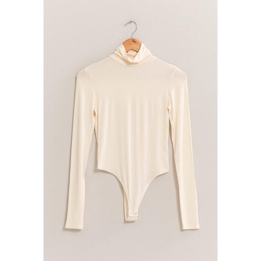 Long Sleeve Turtleneck Bodysuit: CREAM / S-M-L(1-1-1)