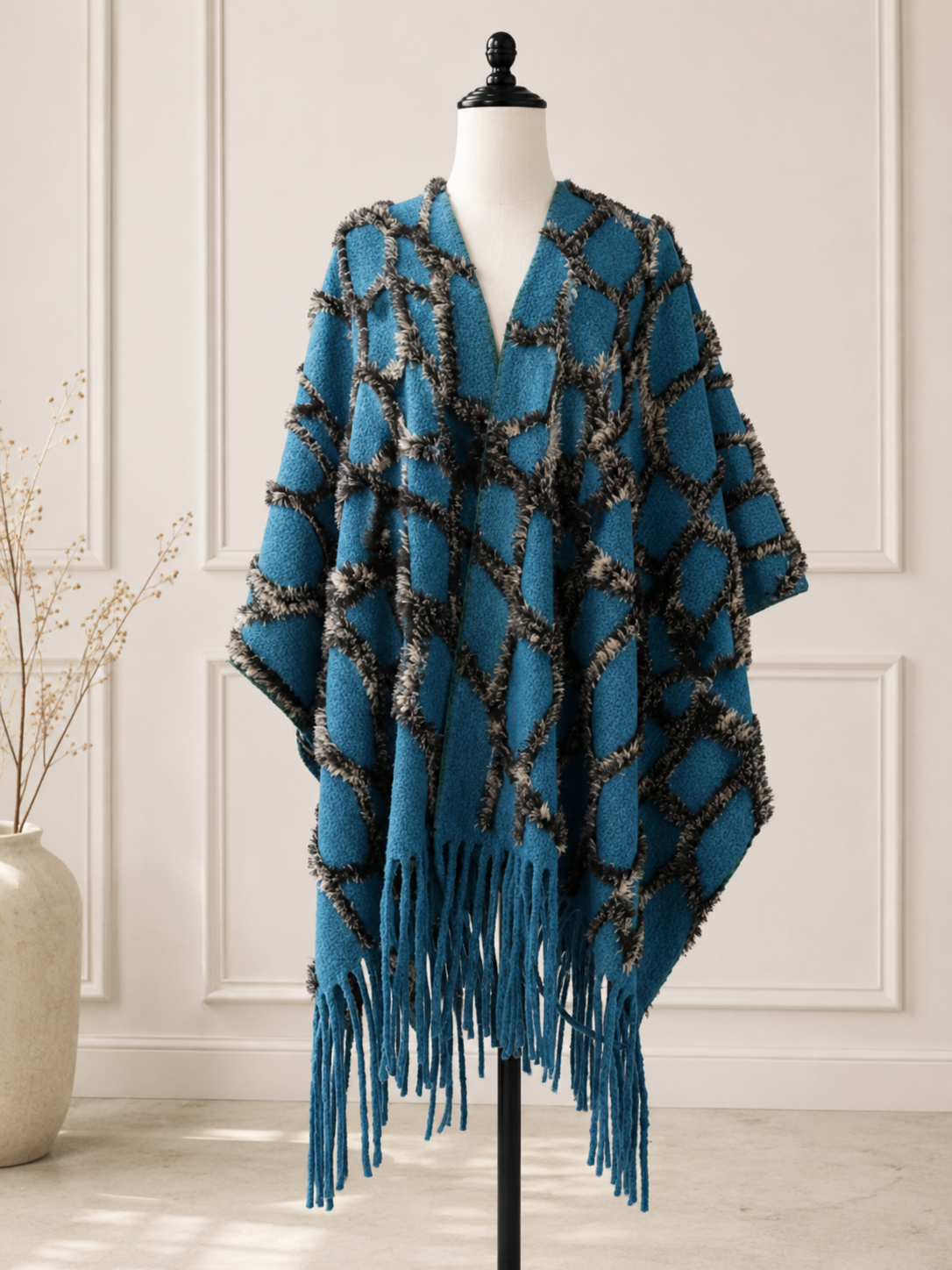 Annie Fringe Cape