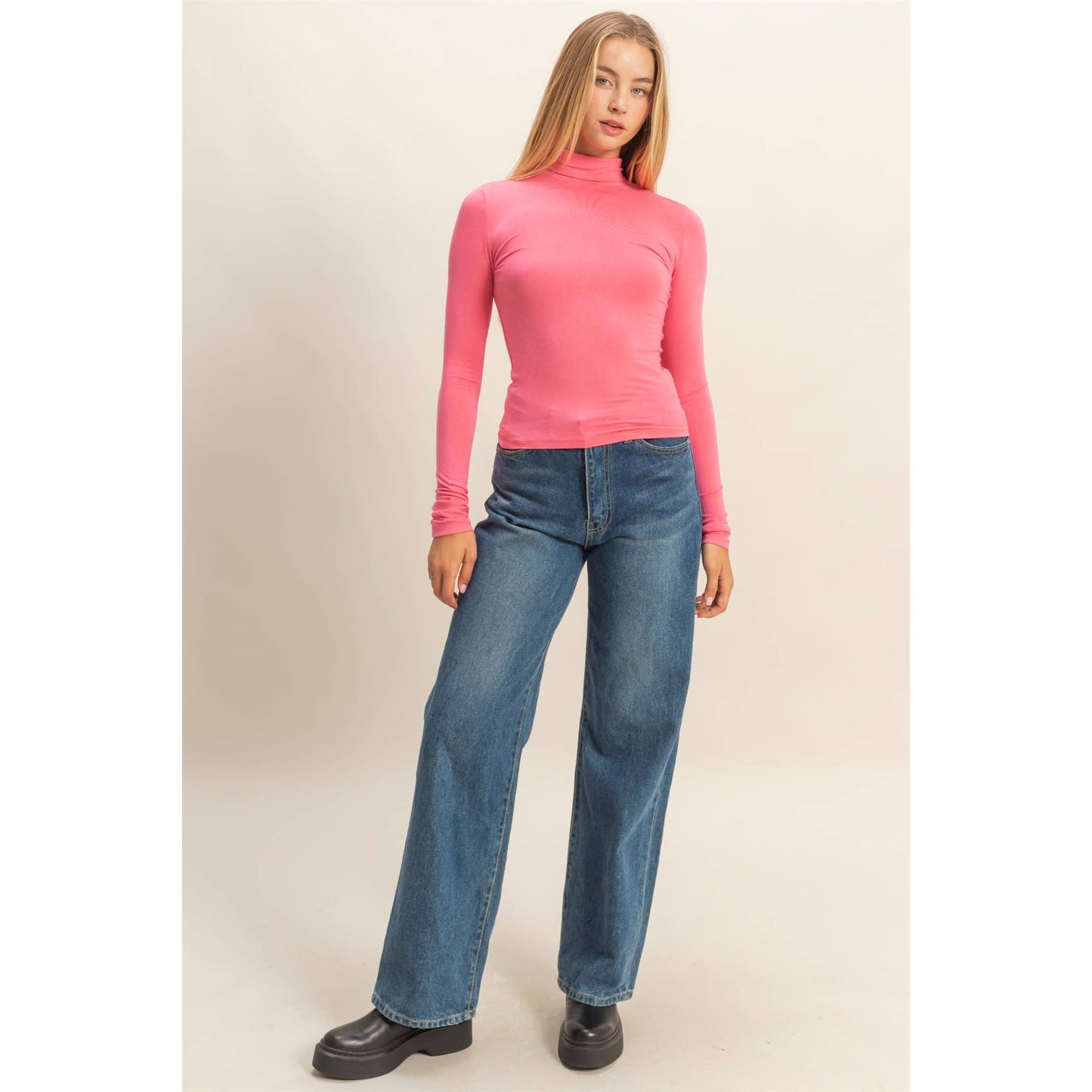 Turtleneck Long Sleeve Fitted Top: TAFFY PINK