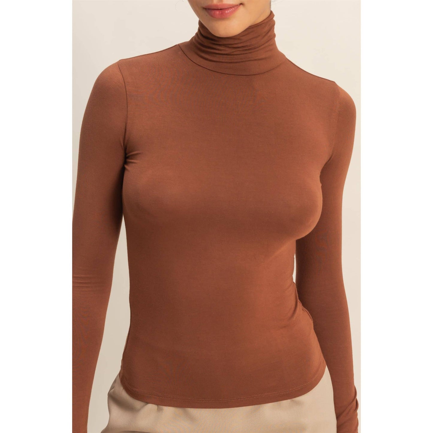 Turtleneck Long Sleeve Fitted Top: TAFFY PINK