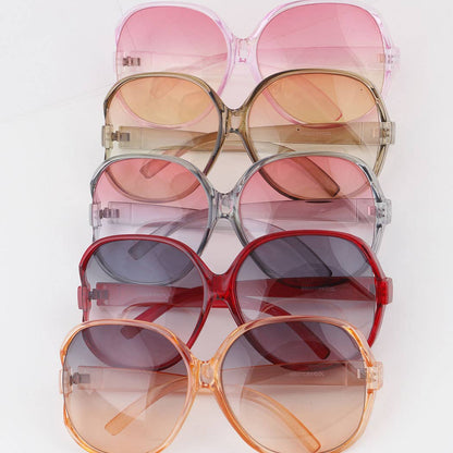 80007CRY Dver Sized Round Sunglasses: MIX