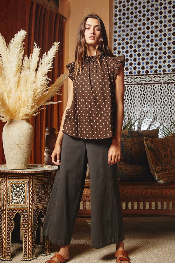 Pretty Ruffle Neck And Shoulder Blouse: BROWN