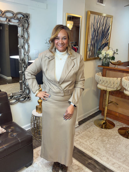 Button Band Cropped Jacket: MOCHA