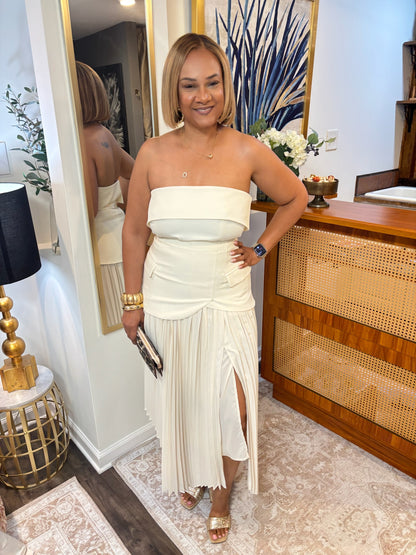 "Lana" Pleated Ivory Skirt