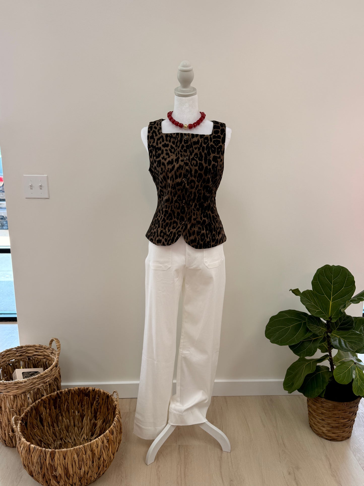 Shelia Leopard Top