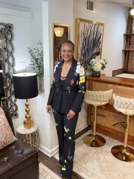 Julianne Fitted Floral Jacket/Pant Set