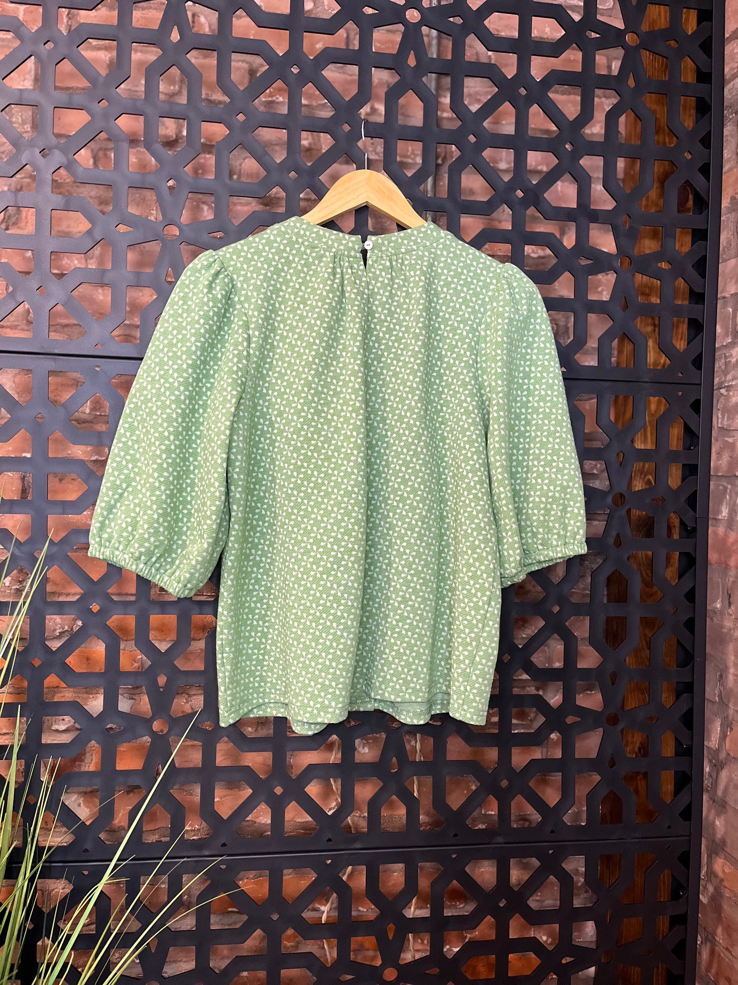 Green Short Sleeve Top