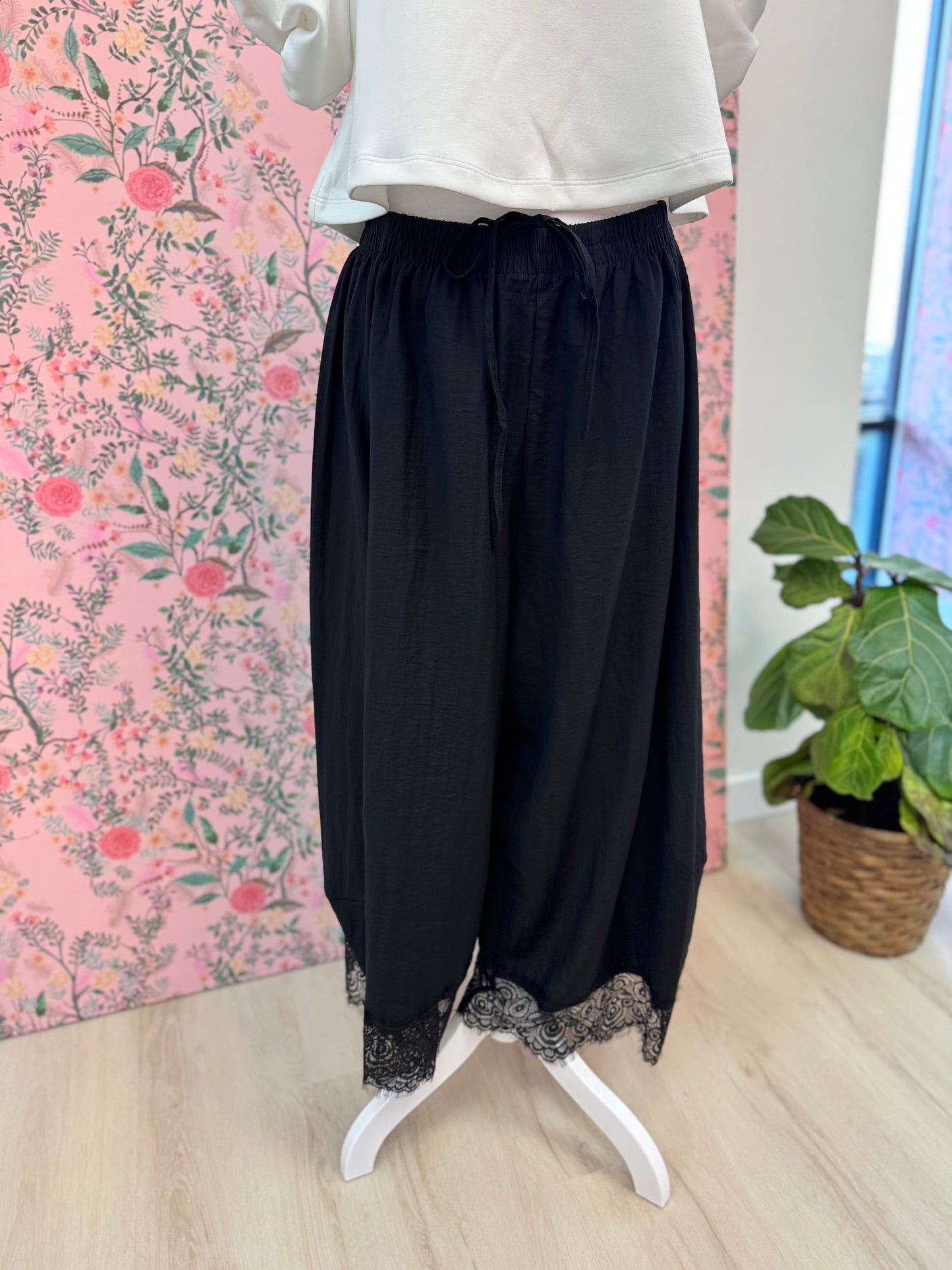Jasmine Balloon Pants