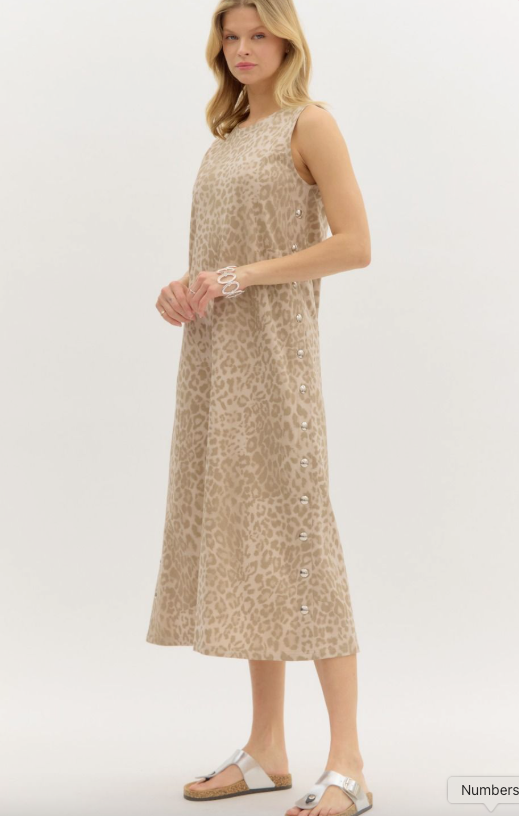Knit Animal Print w/ Studs