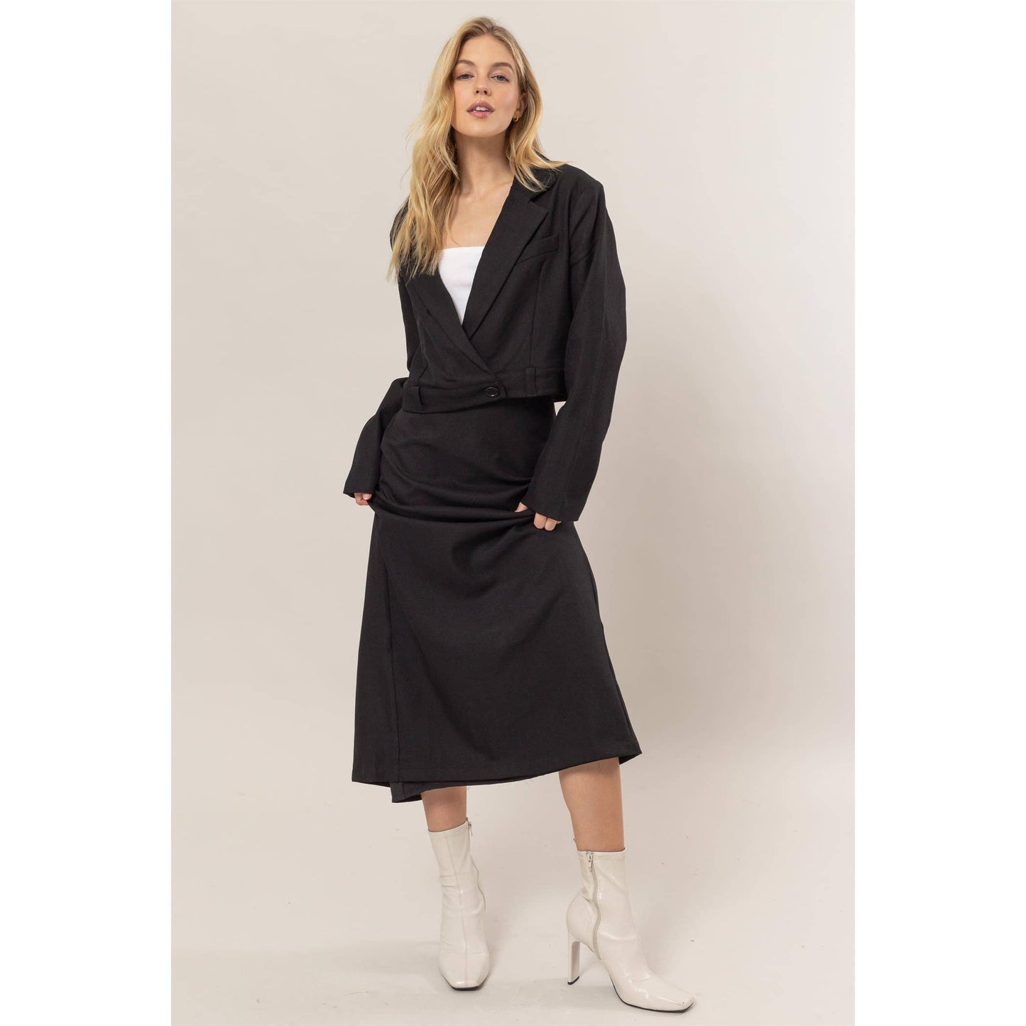 Pencil Midi Skirt: MOCHA