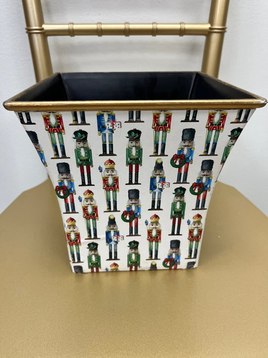 WHH Nutcracker - Container Multicolor/ White/ Extra Large - The Perfect Gift Shop & Boutique